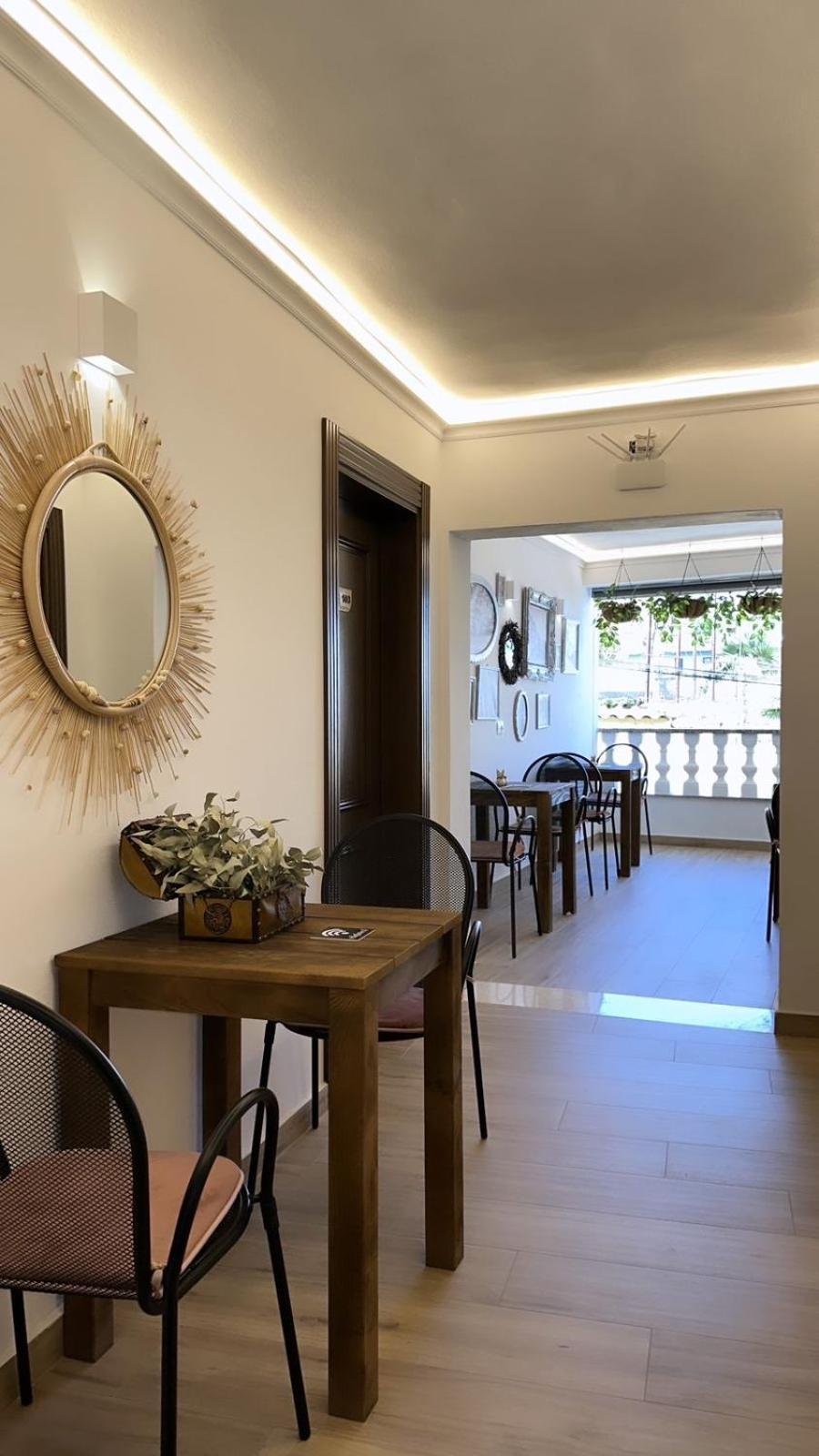 Vila Fatos Qama Berat Ngoại thất bức ảnh